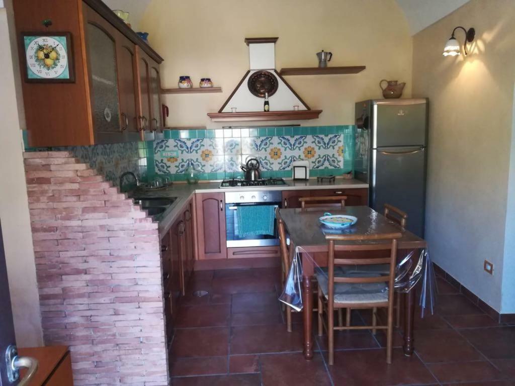 Contrada Vigna Bed & Breakfast Vietri sul Mare Exterior photo